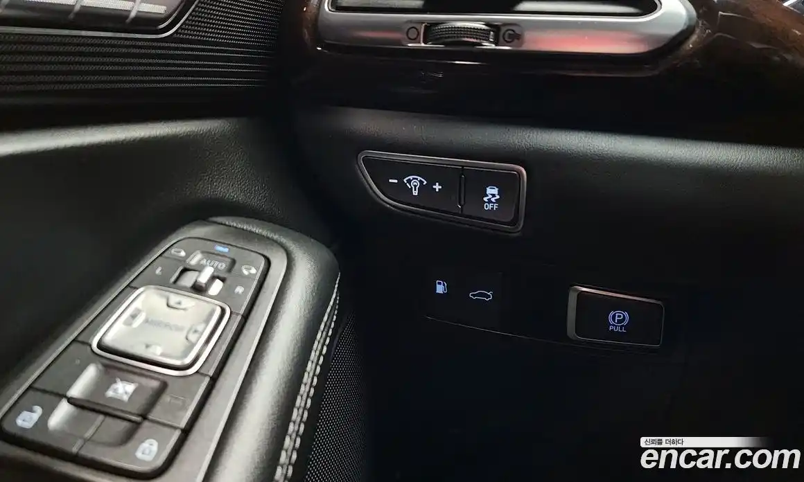 Genesis EQ900 2016 3.8 Автомат в Москве № 56466, фото 19