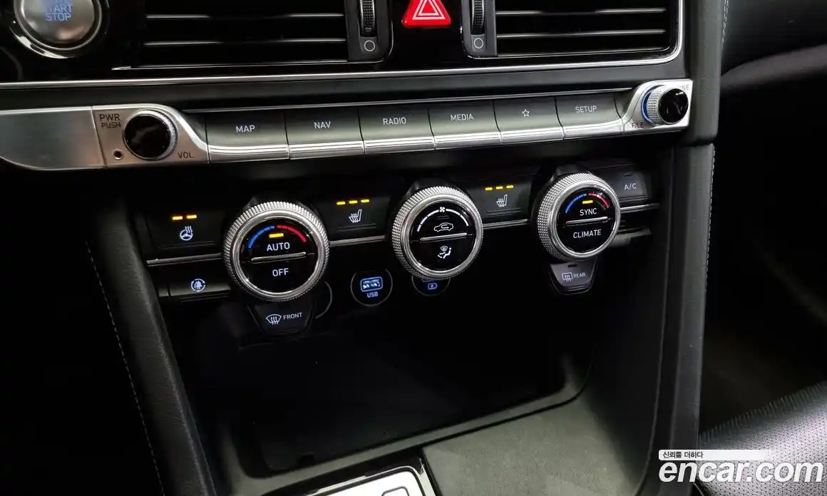 Genesis G70 2021 2.0 Автомат в Москве № 56578, фото 10