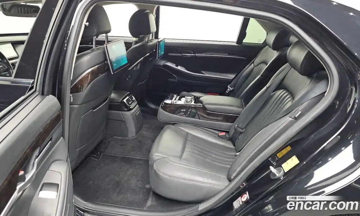 Genesis G90 2020 3.3 Автомат в Москве № 58174, фото 19