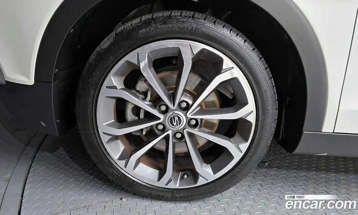 SsangYong TIBOLI 2016 1.6 Автомат в Москве № 66164, фото 7