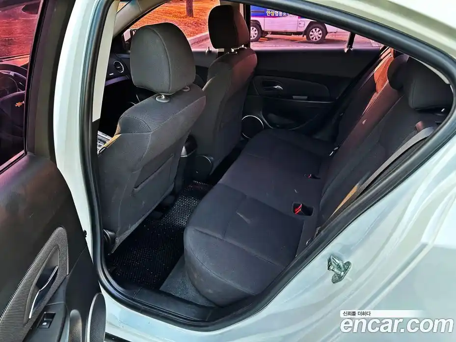 Chevrolet Cruze 2016 1.8 Автомат в Москве № 68228, фото 17