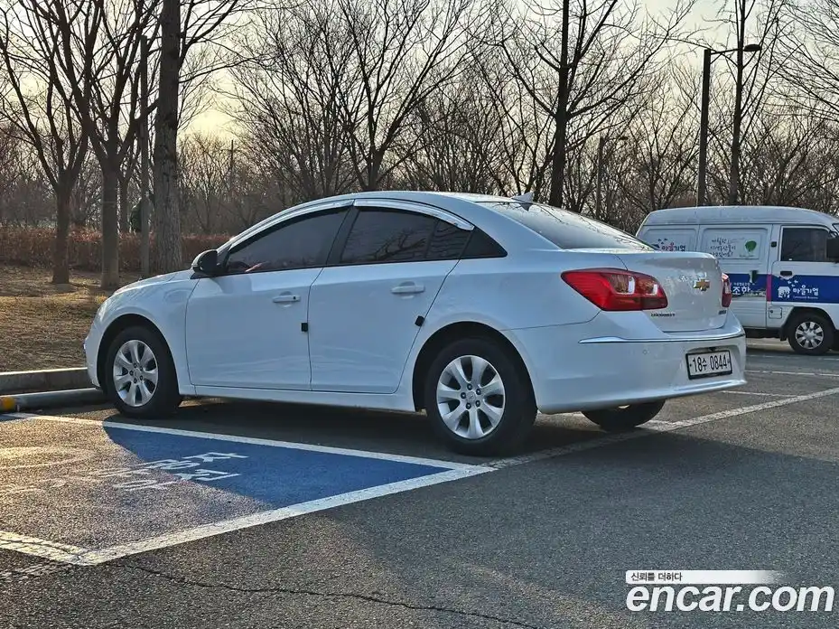 Chevrolet Cruze 2016 1.8 Автомат в Москве № 68228, фото 6
