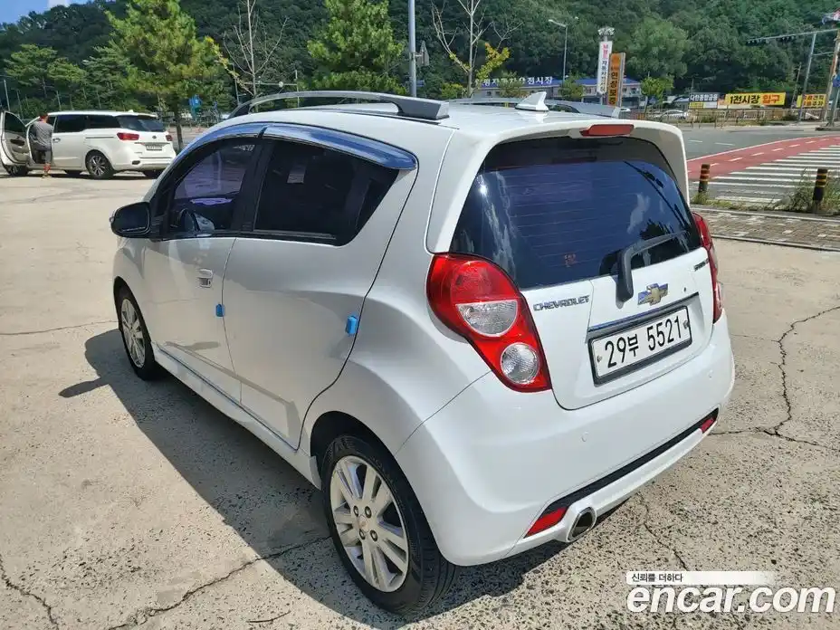 Chevrolet Spark 2013 1.0 Автомат в Москве № 73297, фото 7