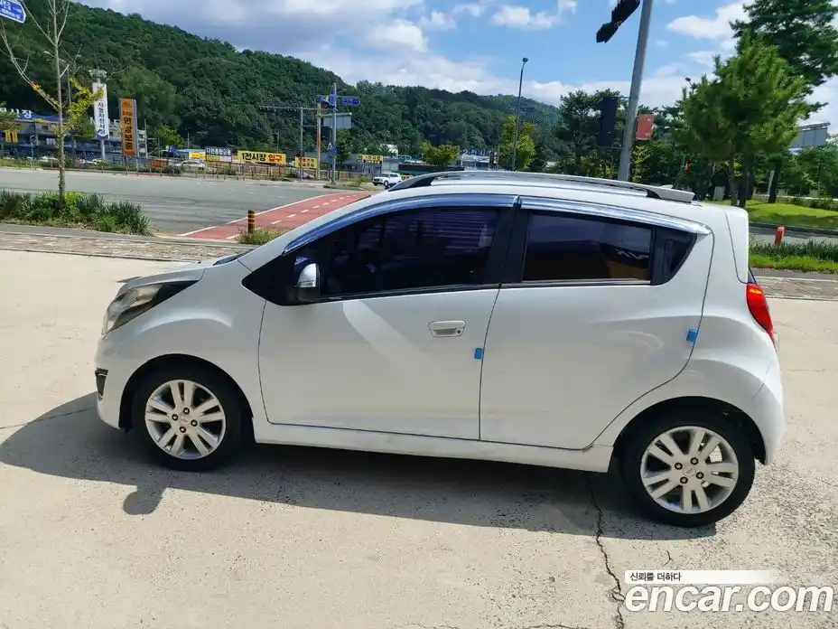 Chevrolet Spark 2013 1.0 Автомат в Москве № 73297, фото 8