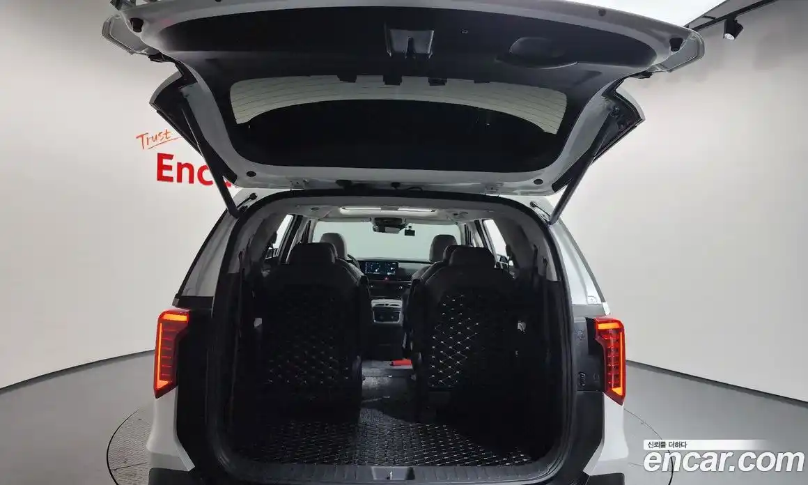 Kia Canival 2025 2.2 Автомат в Москве № 75067, фото 7