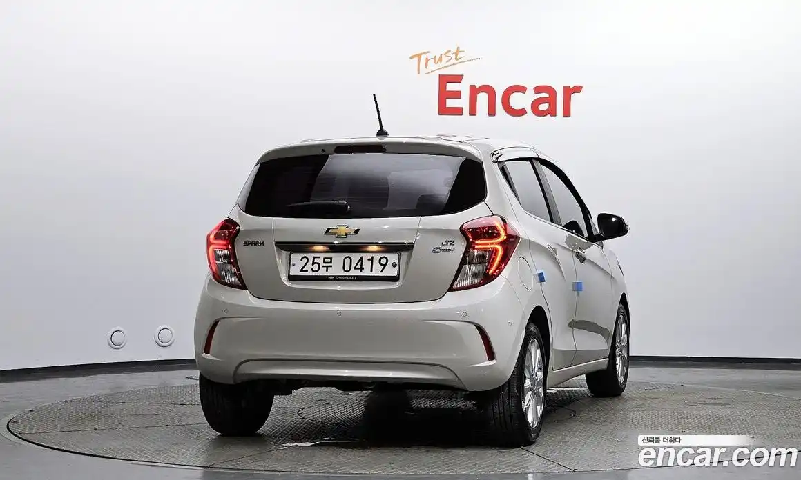 Chevrolet Spark 2016 1.0 Автомат в Москве № 81999, фото 4