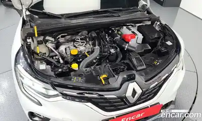 Renault Captur 2020 1.3 Автомат в Москве № 933, миниатюра 3