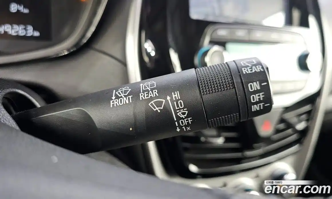 Chevrolet Spark 2017 1.0 Робот в Москве № 94734, фото 20