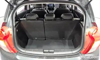 Chevrolet Spark 2017 1.0 Робот в Москве № 94734, миниатюра 9