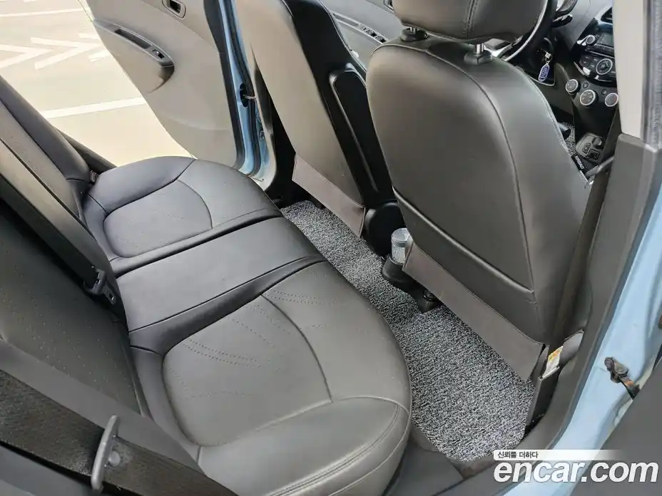 Chevrolet Spark 2014 1.0 Автомат в Москве № 99617, фото 13