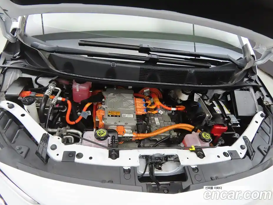 Chevrolet Bolt EV 2022 Автомат в Москве № 104329, фото 19