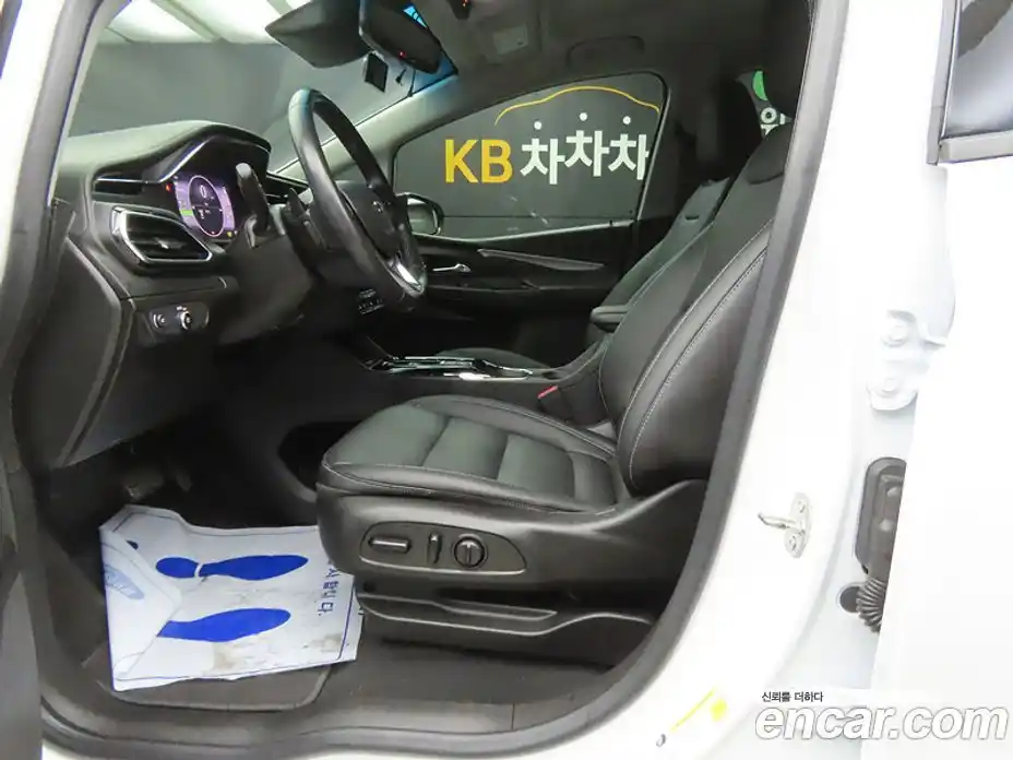 Chevrolet Bolt EV 2022 Автомат в Москве № 104329, фото 5