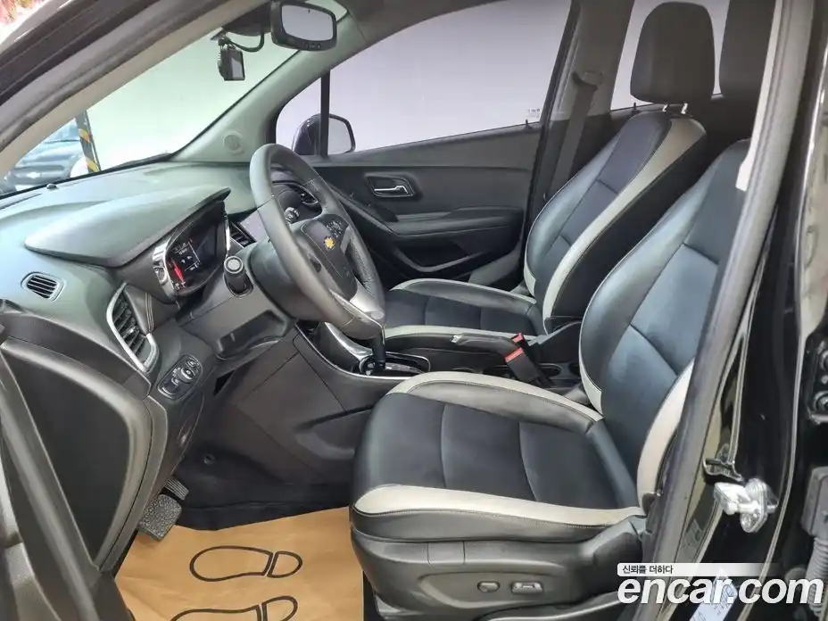 Chevrolet Trax 2018 1.4 Автомат в Москве № 104822, фото 16