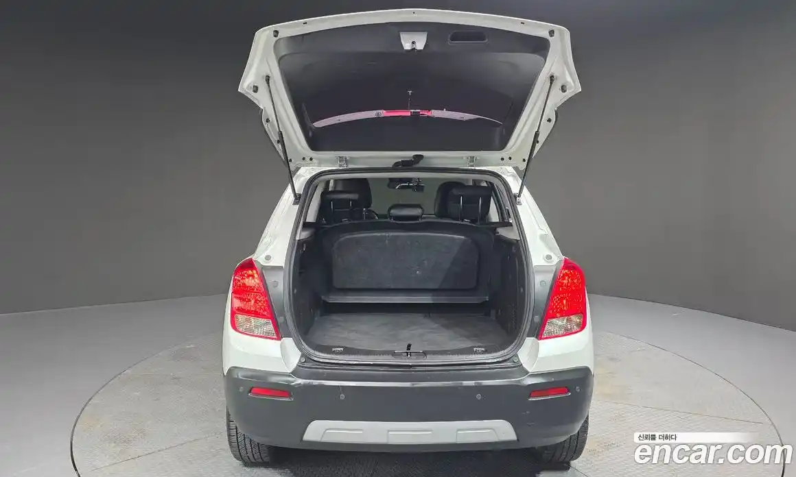 Chevrolet Trax 2015 1.4 Автомат в Москве № 104917, фото 11