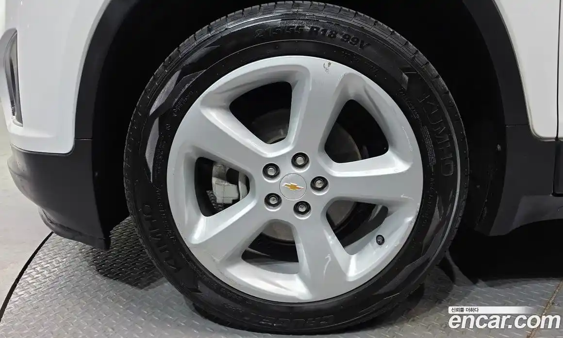 Chevrolet Trax 2015 1.4 Автомат в Москве № 104917, фото 8