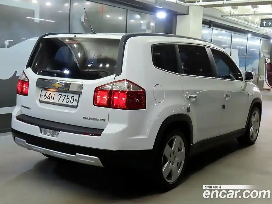 Chevrolet Orlando 2012 2.0 Автомат в Москве № 105117, фото 4