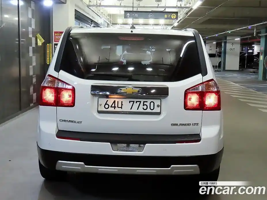 Chevrolet Orlando 2012 2.0 Автомат в Москве № 105117, фото 5