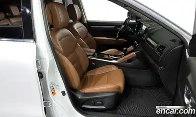 Renault QM6 2023 2.0 Автомат в Москве № 106844, миниатюра 9