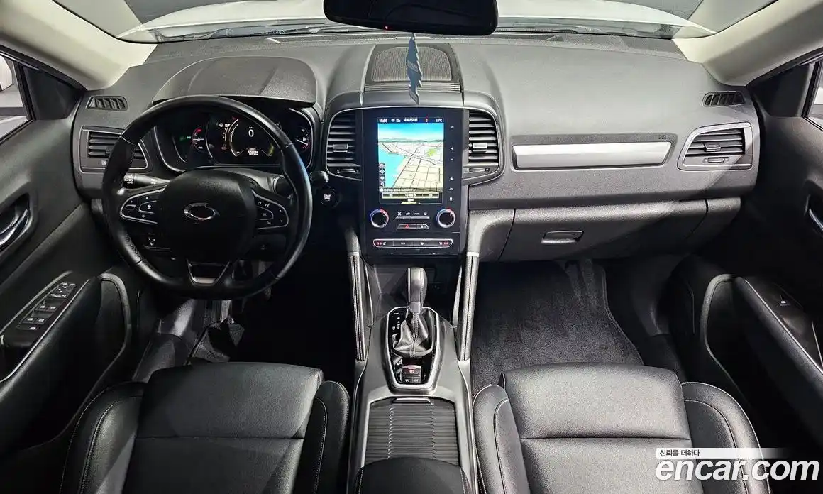 Renault QM6 2023 2.0 Автомат в Москве № 106858, фото 14