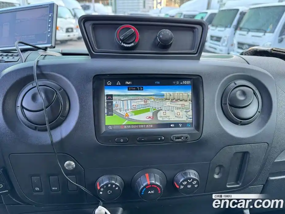 Renault Master 2019 2.3 Механическая в Москве № 107531, фото 15