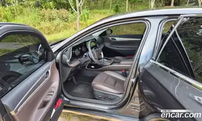 Hyundai Grandeur 2022 2.4 Автомат в Москве № 108417, миниатюра 11