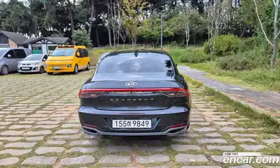 Hyundai Grandeur 2022 2.4 Автомат в Москве № 108417, миниатюра 6