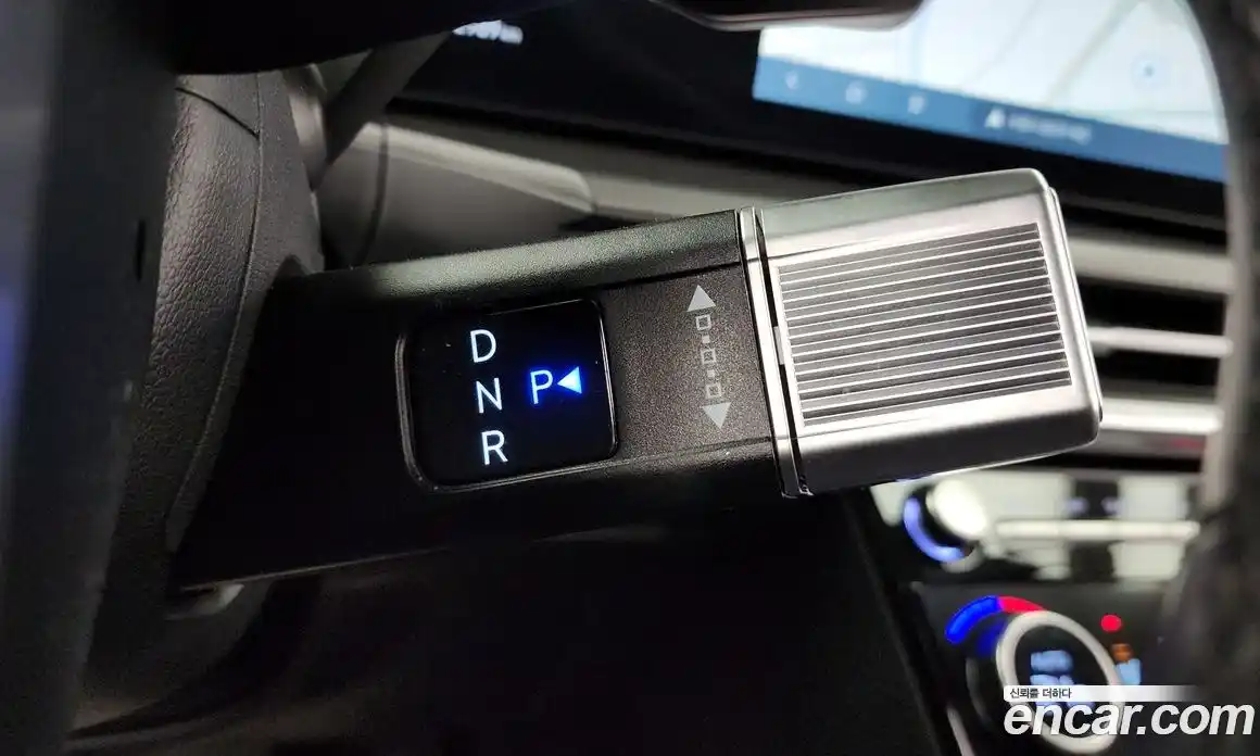 Hyundai Santa Fe 2024 2.5 Автомат в Москве № 108859, фото 20