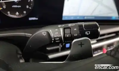 Hyundai Santa Fe 2024 2.5 Автомат в Москве № 108859, миниатюра 9