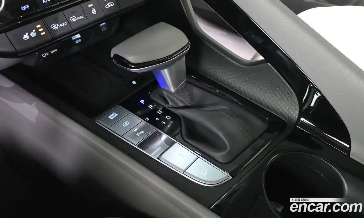 Hyundai Avante 2024 1.6 Автомат в Москве № 111173, фото 9