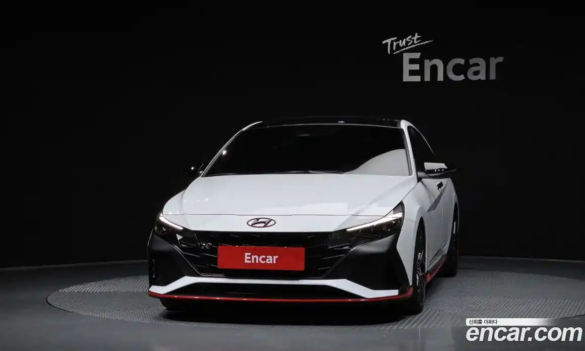 Hyundai Avante 2022 2.0 Автомат в Москве № 112043, фото 15