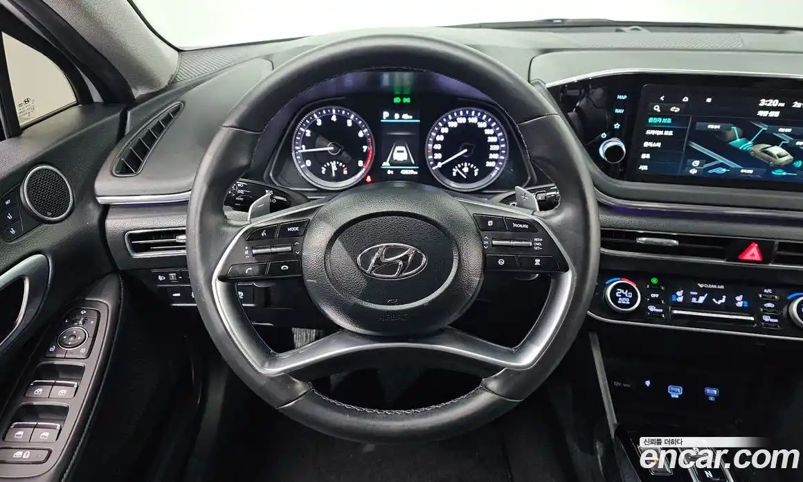 Hyundai Sonata 2022 2.0 Автомат в Москве № 113053, фото 14