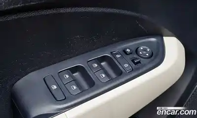 Hyundai Venue 2021 1.6 Автомат в Москве № 118790, миниатюра 2