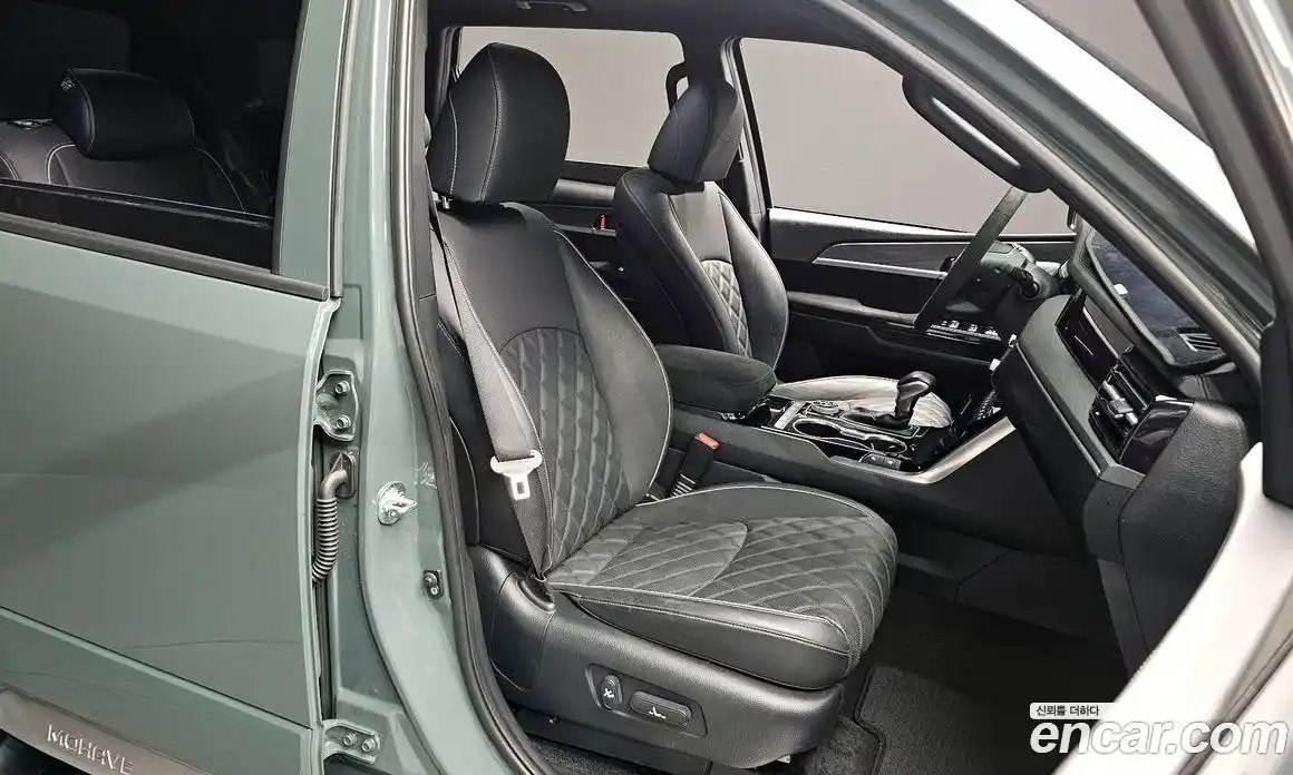 Kia Mohave 2024 3.0 Автомат в Москве № 120440, фото 4