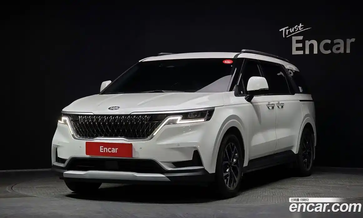 Kia Canival 2021 2.2 Автомат в Москве № 121861, фото 14