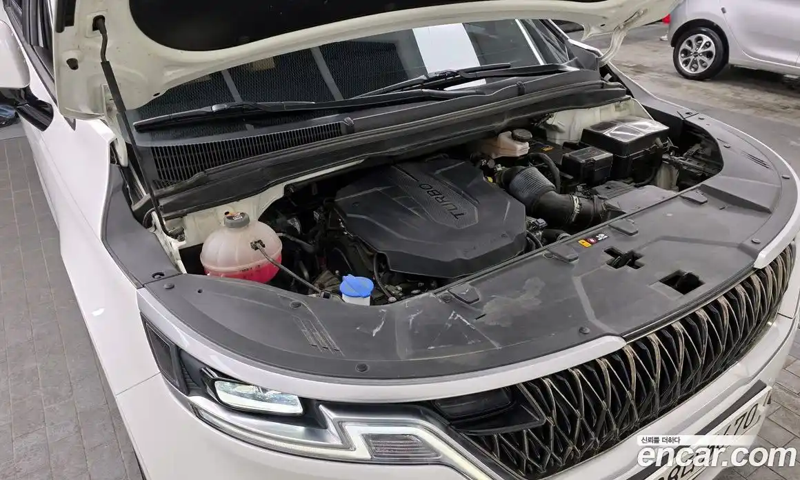 Kia Canival 2021 2.2 Автомат в Москве № 121861, фото 4