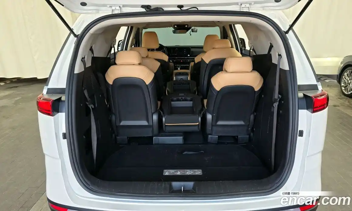 Kia Canival 2021 2.2 Автомат в Москве № 121861, фото 10