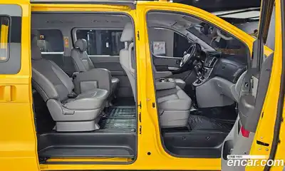 Hyundai Starex 2020 2.4 Автомат в Москве № 123179, миниатюра 2
