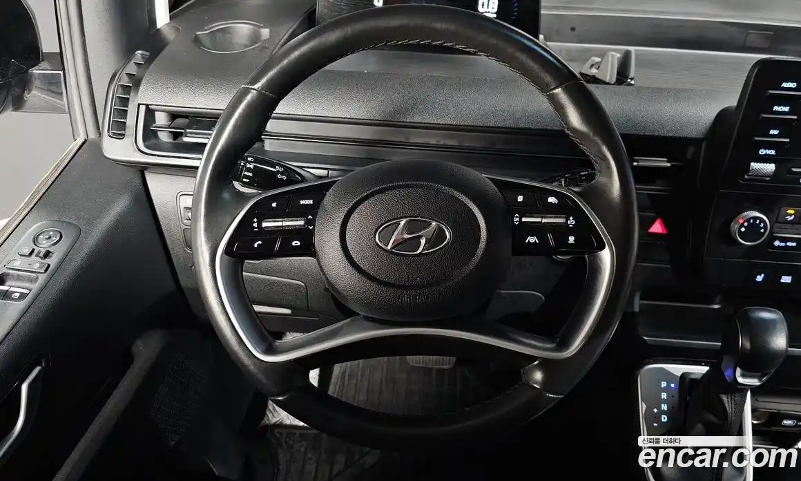 Hyundai Staria 2022 2.2 Автомат в Москве № 124911, фото 8