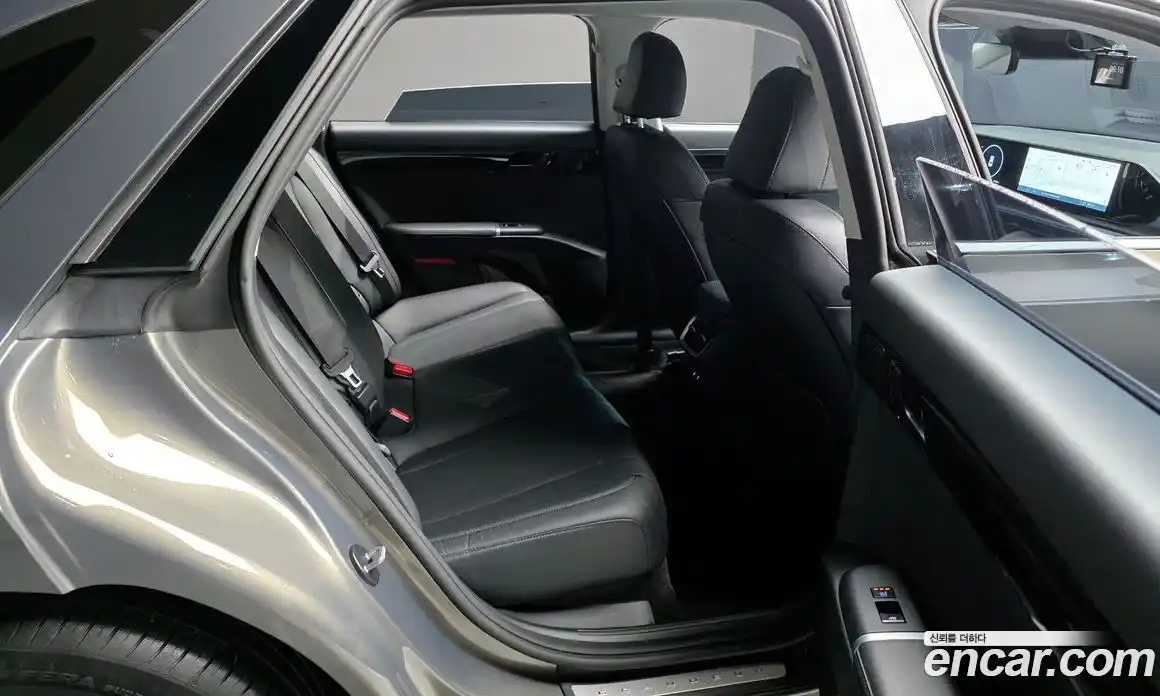 Hyundai Grandeur 2023 2.5 Автомат в Москве № 126210, фото 13