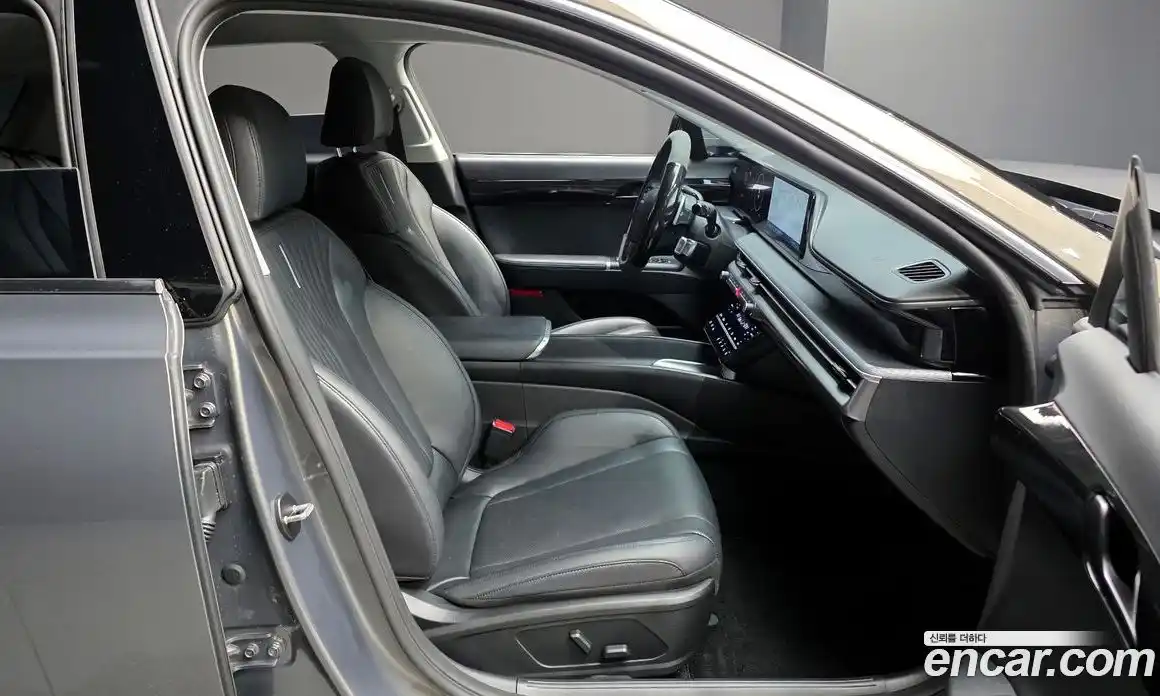 Hyundai Grandeur 2023 2.5 Автомат в Москве № 126210, фото 15