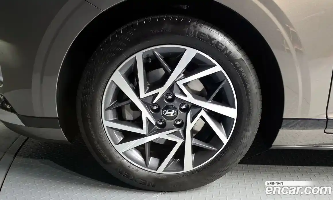 Hyundai Grandeur 2023 2.5 Автомат в Москве № 126210, фото 16