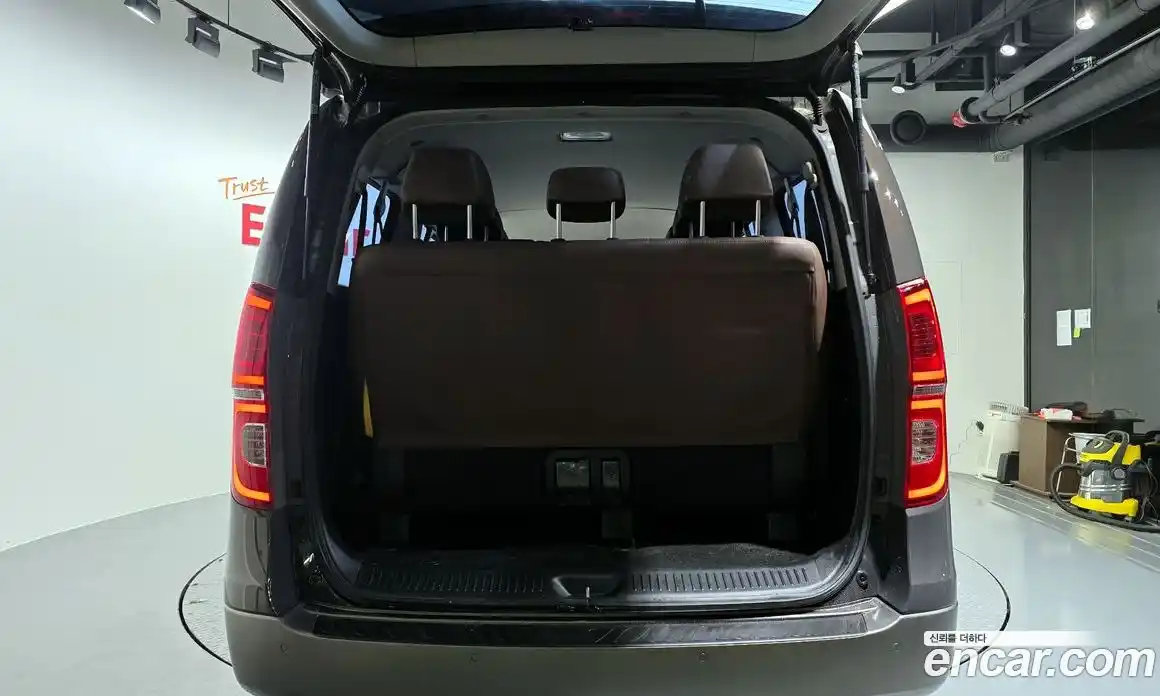Hyundai Starex 2020 2.5 Автомат в Москве № 126212, фото 12