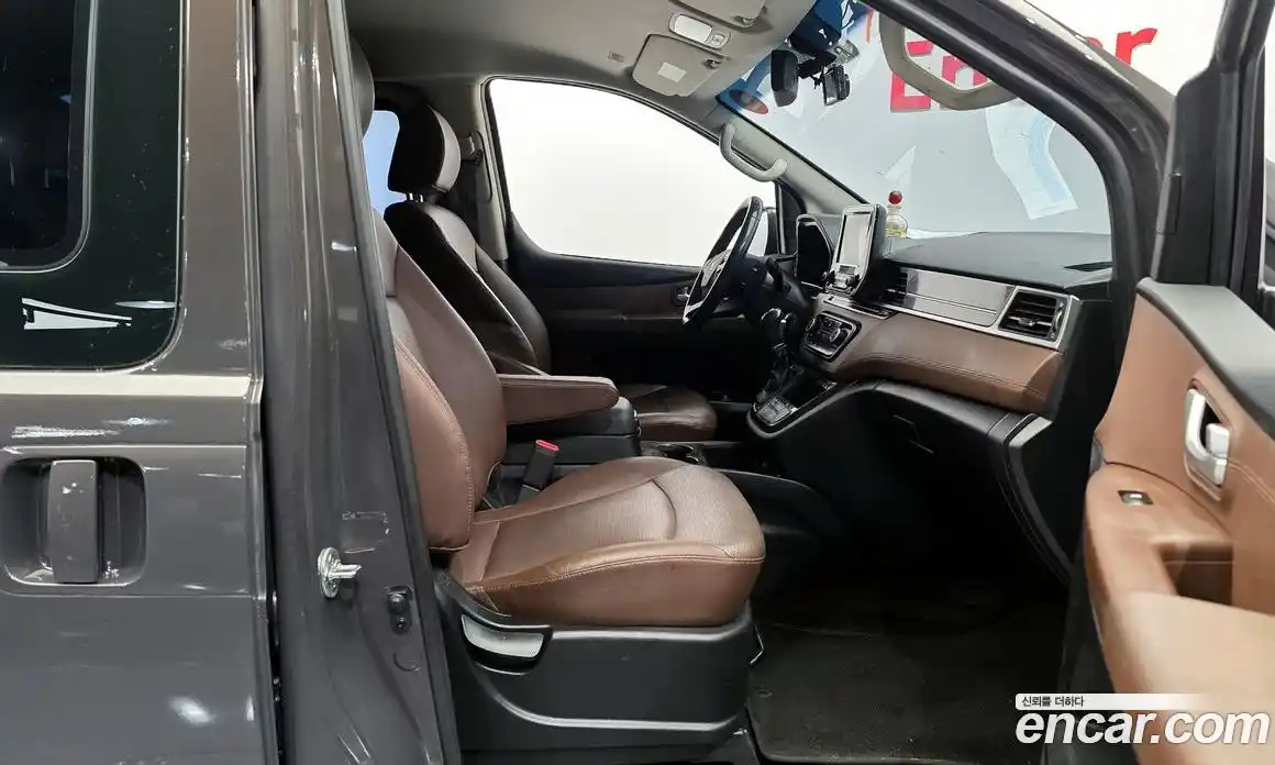 Hyundai Starex 2020 2.5 Автомат в Москве № 126212, фото 6