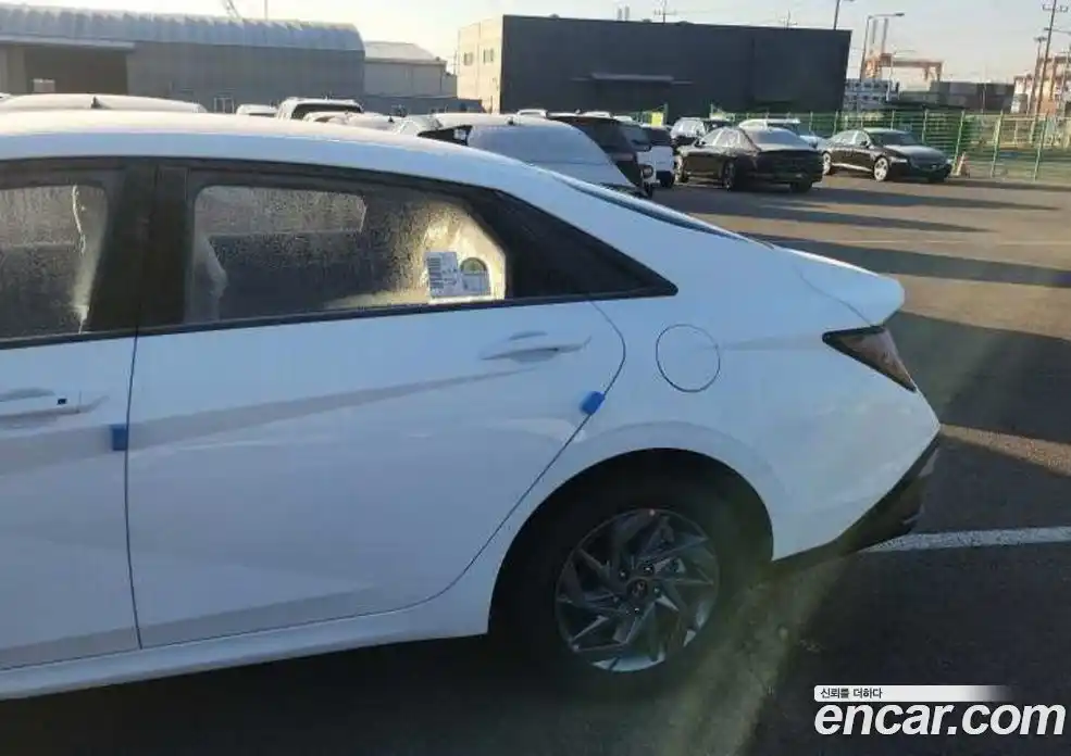 Hyundai Avante 2026 1.6 Автомат в Москве № 129403, фото 9