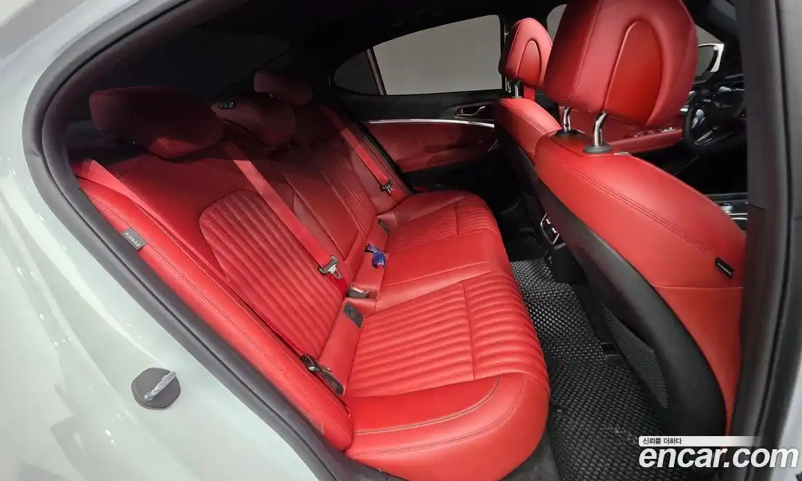 Genesis G70 2024 2.5 Автомат в Москве № 12948, фото 19