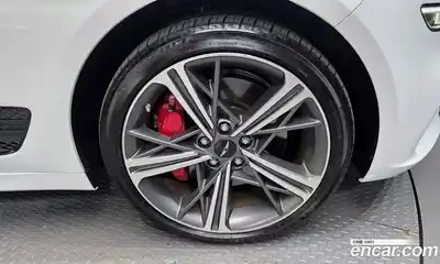 Genesis G70 2024 2.5 Автомат в Москве № 12948, миниатюра 5