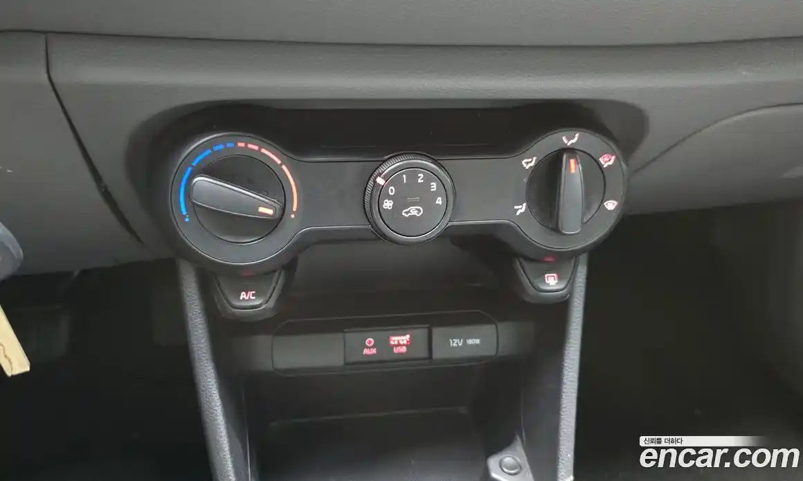 Kia Morning 2020 1.0 Автомат в Москве № 130389, фото 18