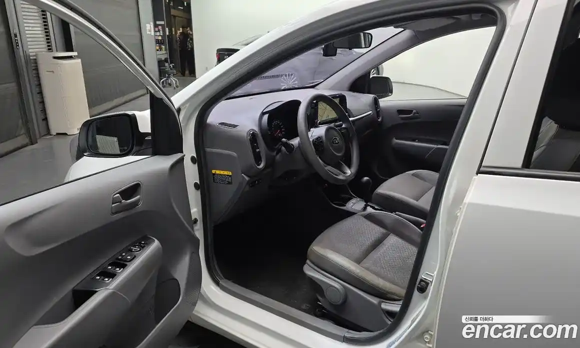 Kia Morning 2020 1.0 Автомат в Москве № 130389, фото 5