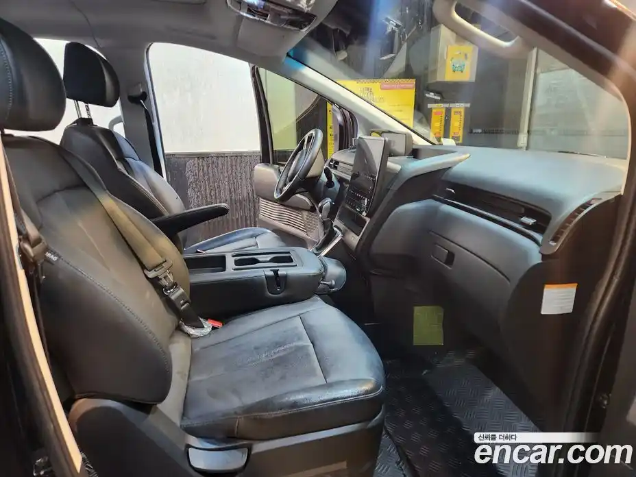 Hyundai Staria 2025 1.6 Автомат в Москве № 131006, фото 12