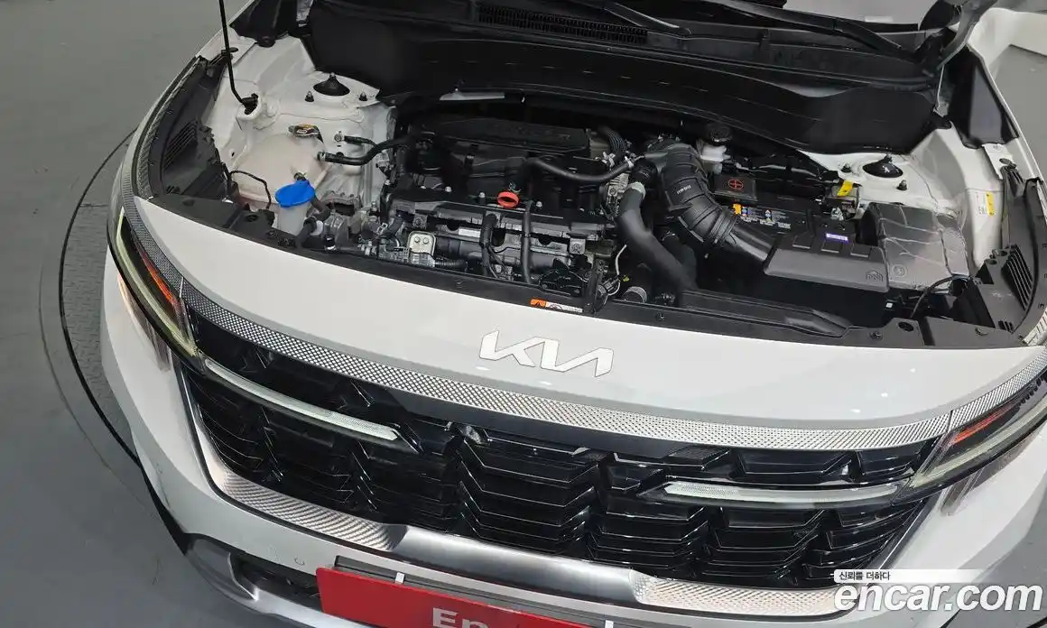 Kia Seltos 2024 1.6 Автомат в Москве № 131466, фото 3